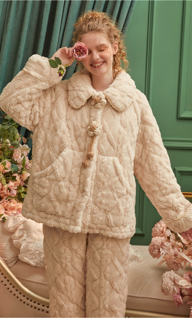 フリースお花のもこもこルームウェア