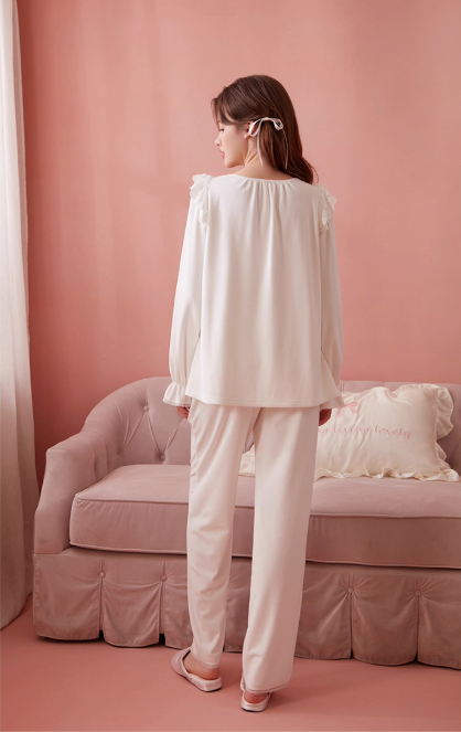 フリースレースネックフレアルームウェア