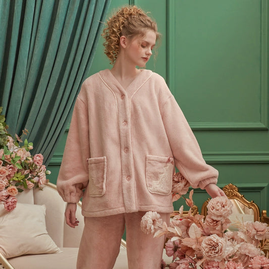 フリースレースポケットのふわふわルームウェア