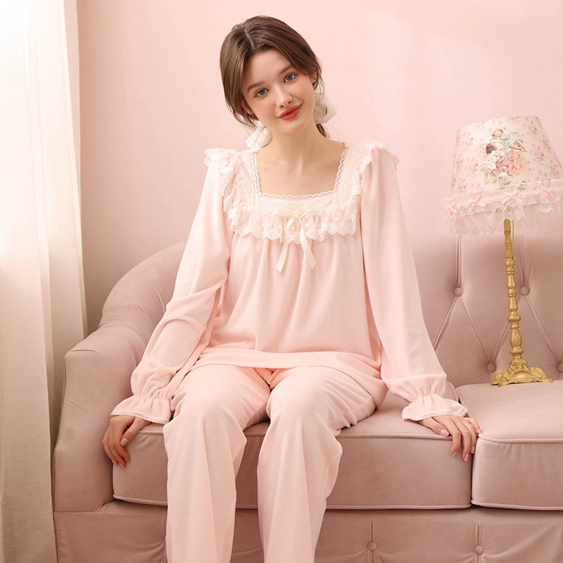 フリースレースネックフレアルームウェア