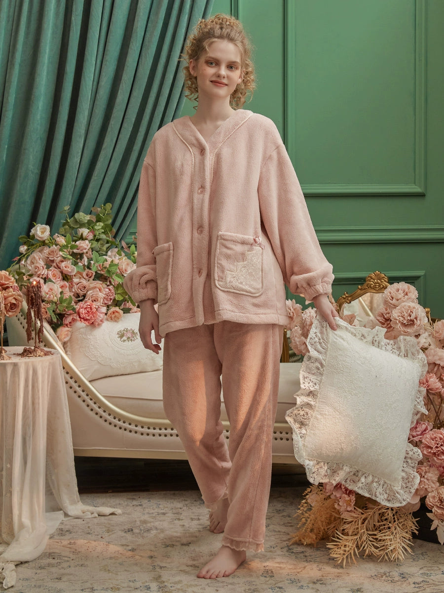 フリースレースポケットのふわふわルームウェア