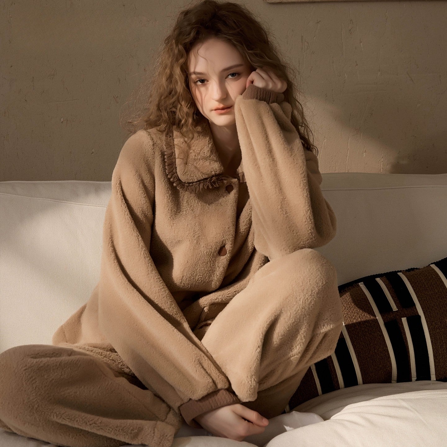 フリースふわふわカラーのルームウェア