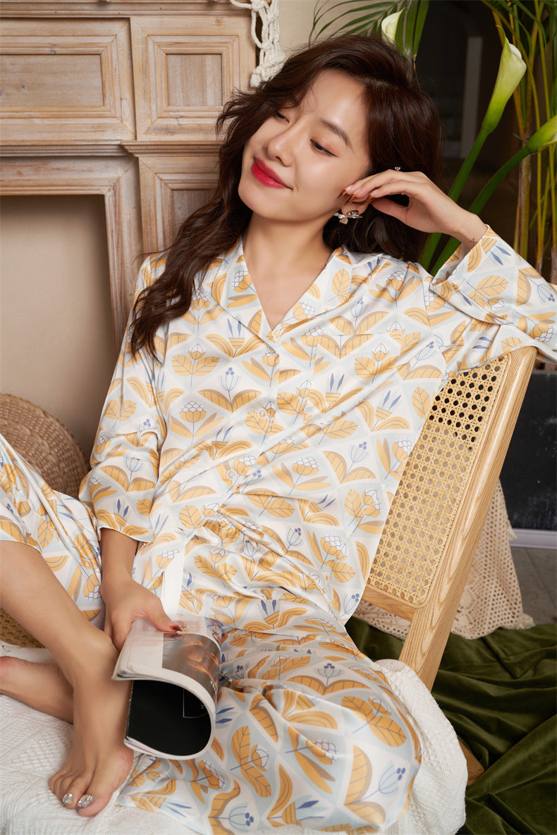 サテンシフォン蕾とタンポポのパジャマ