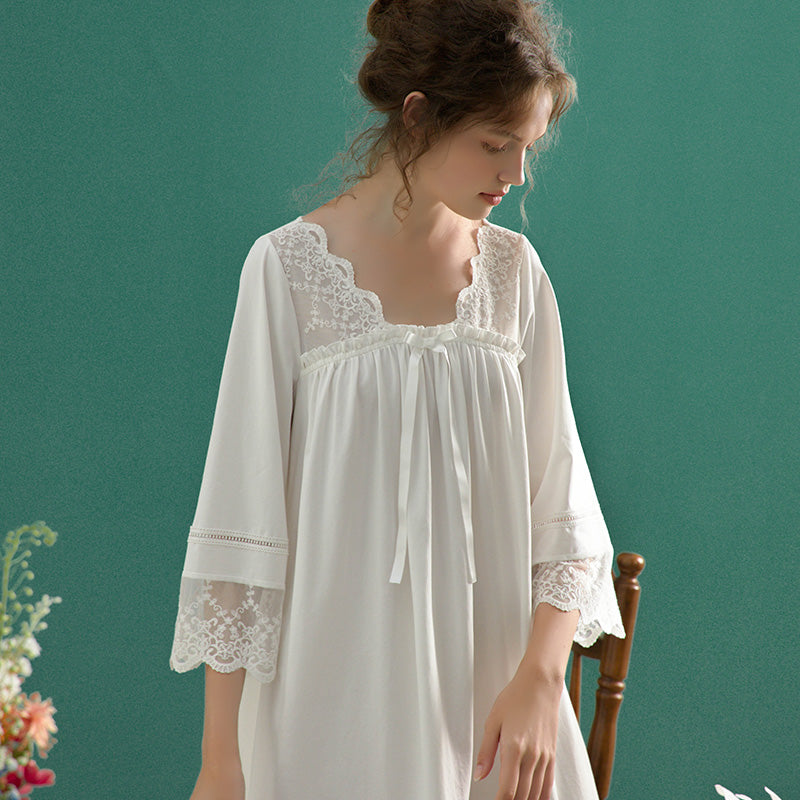 コットンスクエアネックフローラルレースのスウィートネグリジェ